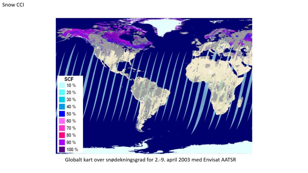 Bildet viser et verdenskart der ulik snødekning er merket i nyanser av blått, hvitt og lilla. 100% snødekning vises i lilla.